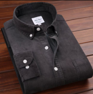 Men's casual long sleeved shirt made of gold velvet