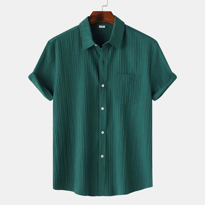 Men's short sleeved shirt for summer