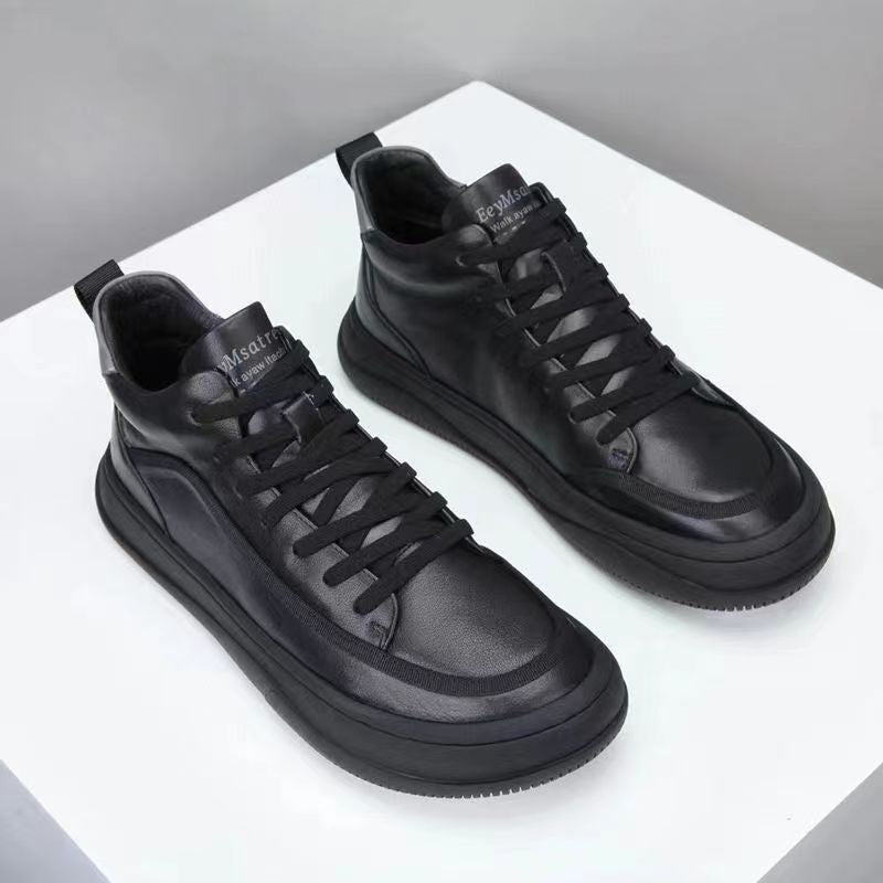 Casual shoes men's autumn new trend versatile soft sole breathable hand sewn lace up men's shoes sports shoes