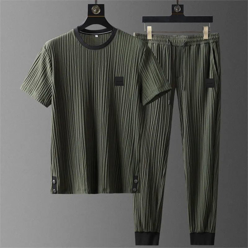 Summer oversized men's light, soft, ultra-thin, fast drying, and cool two-piece threaded high-end men's casual sports set